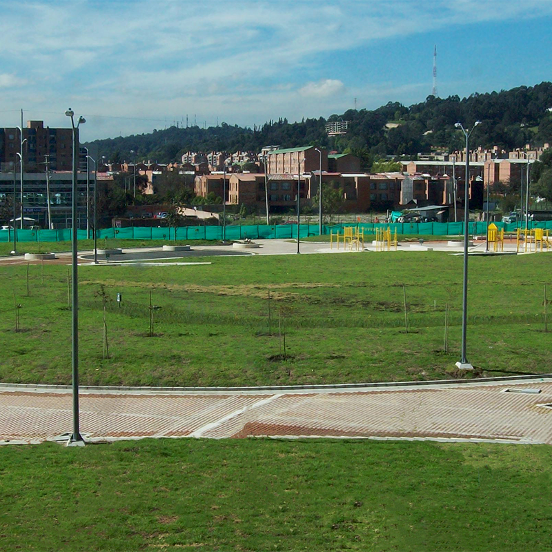 Iluminación Parque San José de Bavaria, Bogotá D.C., 2010